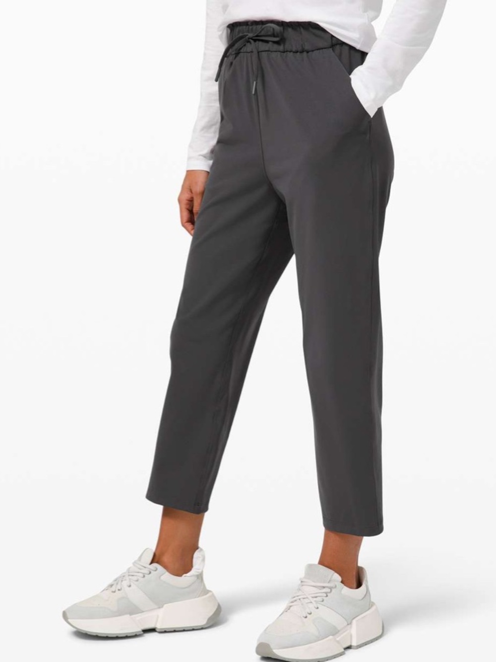 Lululemon Keep Moving Crop 23"
Graphite Grey